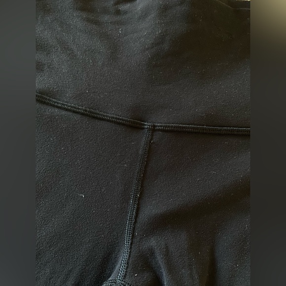 Lululemon Wunder Under 28” - Picture 8 of 11